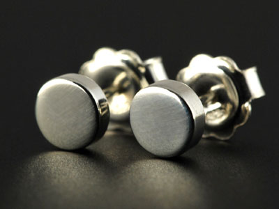 Chunky round stud earrings